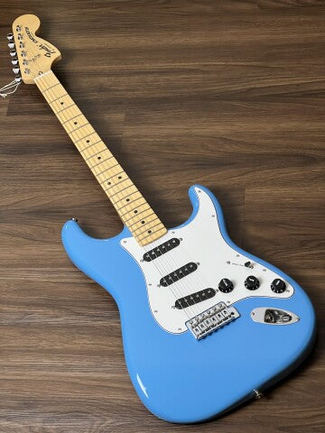Fender Japan Limited International Color Stratocaster with Maple