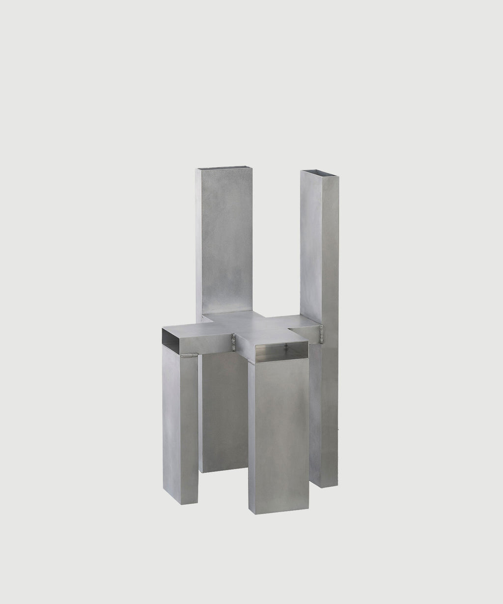 X Chair – Objects With Narratives