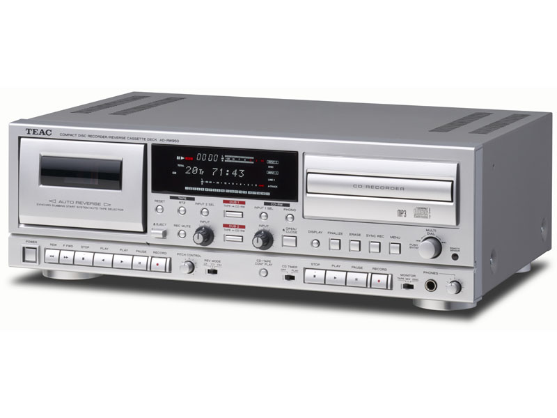 ティアック、レコード録音も可能なCDレコーダ兼カセットデッキ。約