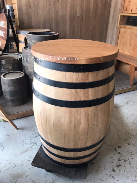 樽テーブル: ウイスキー樽・ワイン樽 － 木製什器の専門店F-RAISE