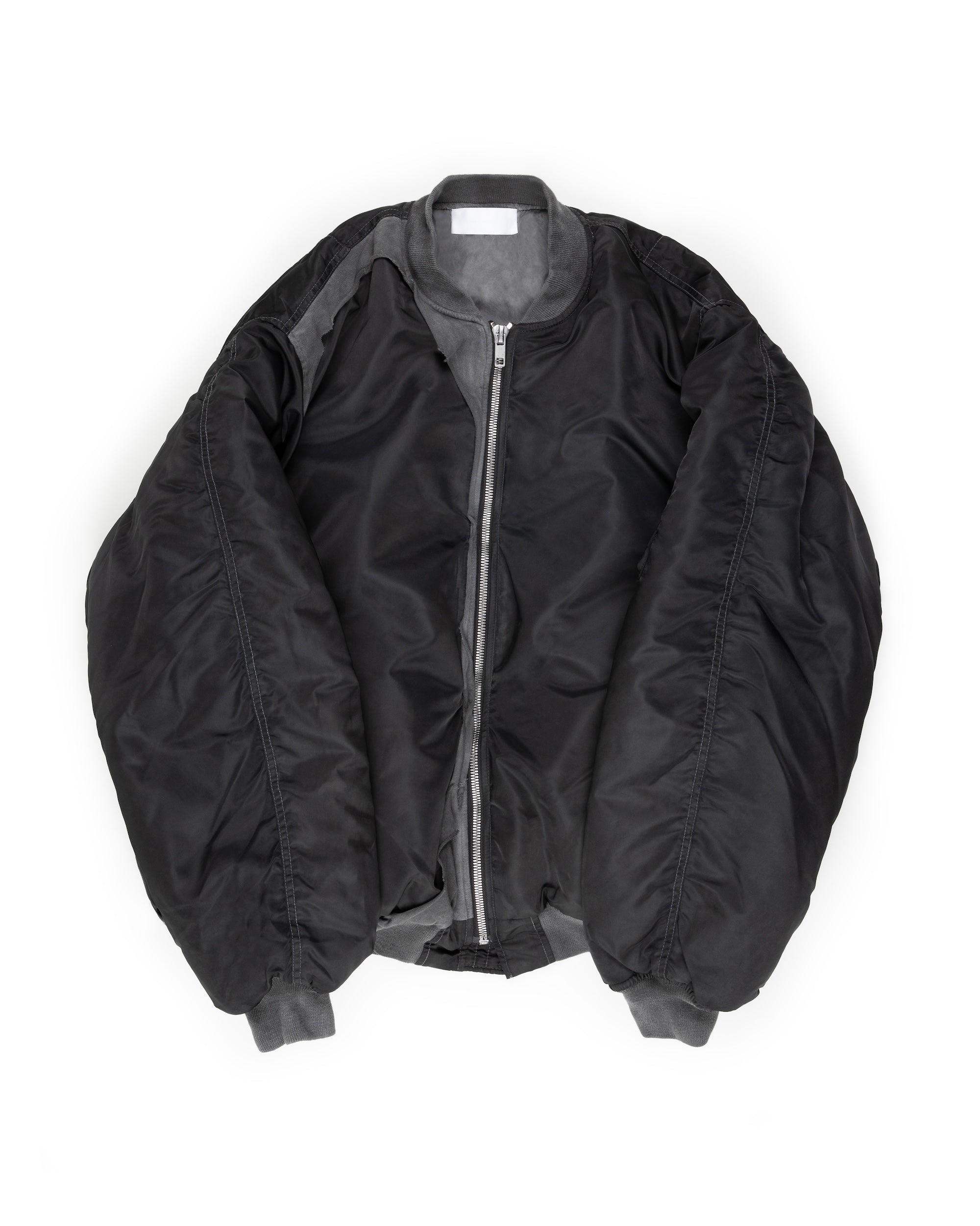 BOMBER.jpg?v=1754617051