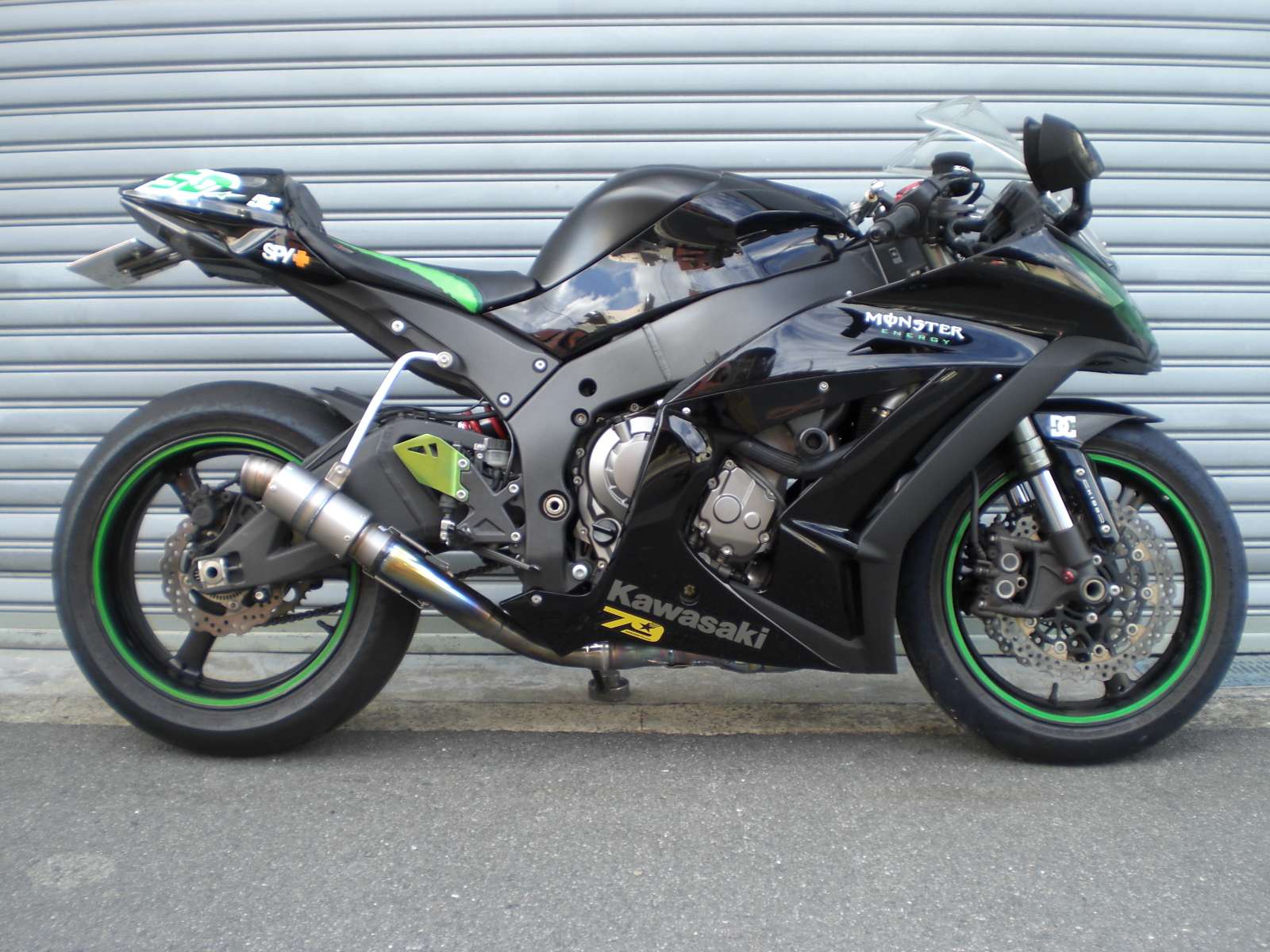 11-'14ZX10R | バイクマフラーの製造販売店です。ワンオフ・オーダー