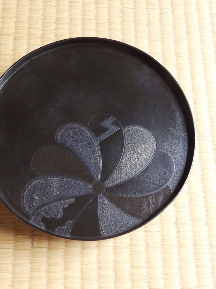 漆芸 時代 宝尽くし図 金蒔絵 黒塗 木皿 九客 天然木 明治大正 【CM59