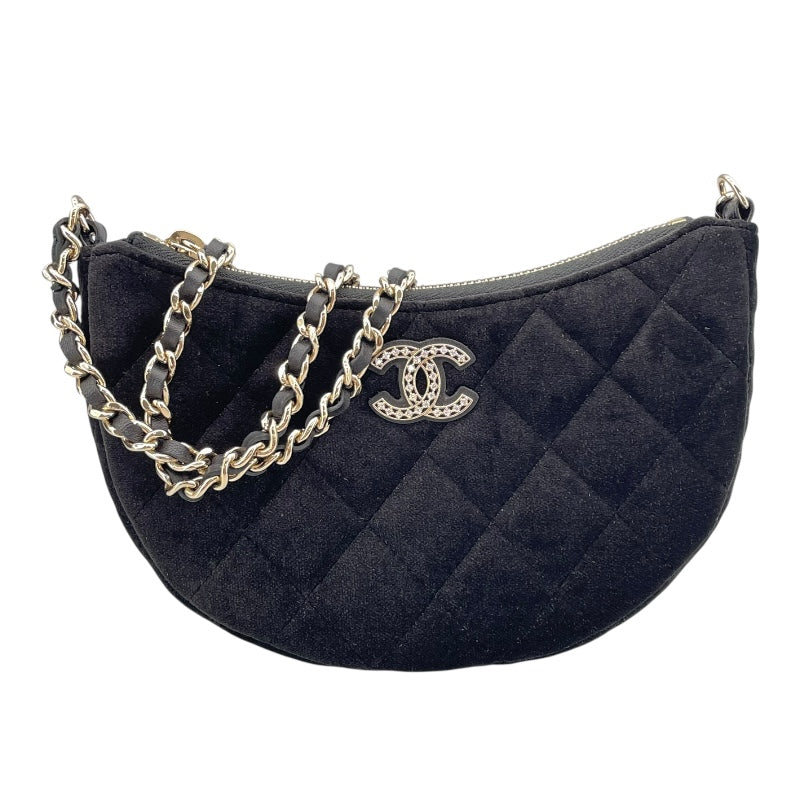 シャネル CHANEL 2024イヤーズギフトマトラッセハーフムーン チェーン