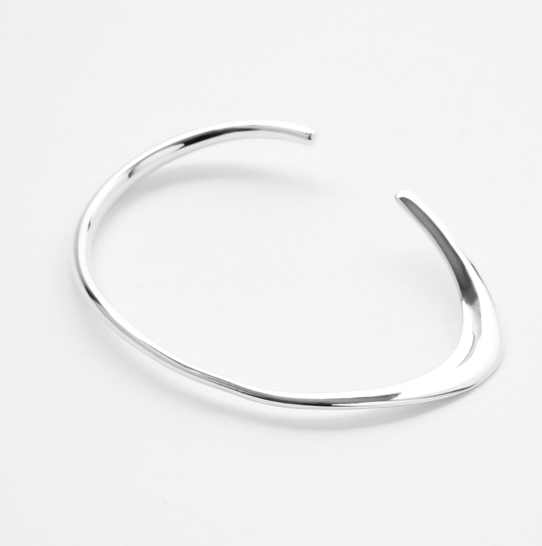Irregular Bangle 【Silver925】 – FLÜGEL