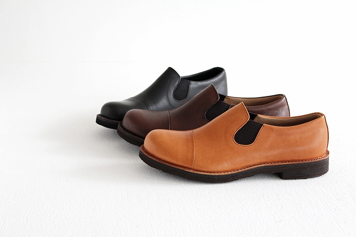 chausser（ショセ）/MUKAVA（ムカヴァ） キャップトゥスリッポン