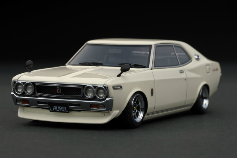 イグニッションモデル 】NISSANローレルSGXブタケツ 1/18 ブタケツ