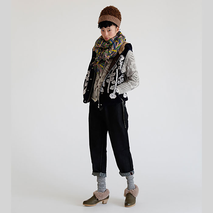 ミナペルホネン frost garden ダウンベストnavy | Lin total fashion