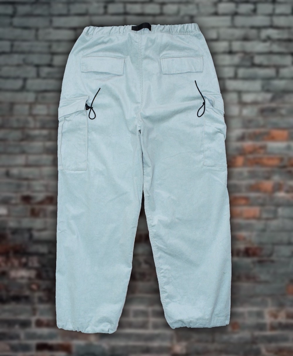 Buyer Pantsの新色をオンラインにもアップさせて頂きます | the Apartment