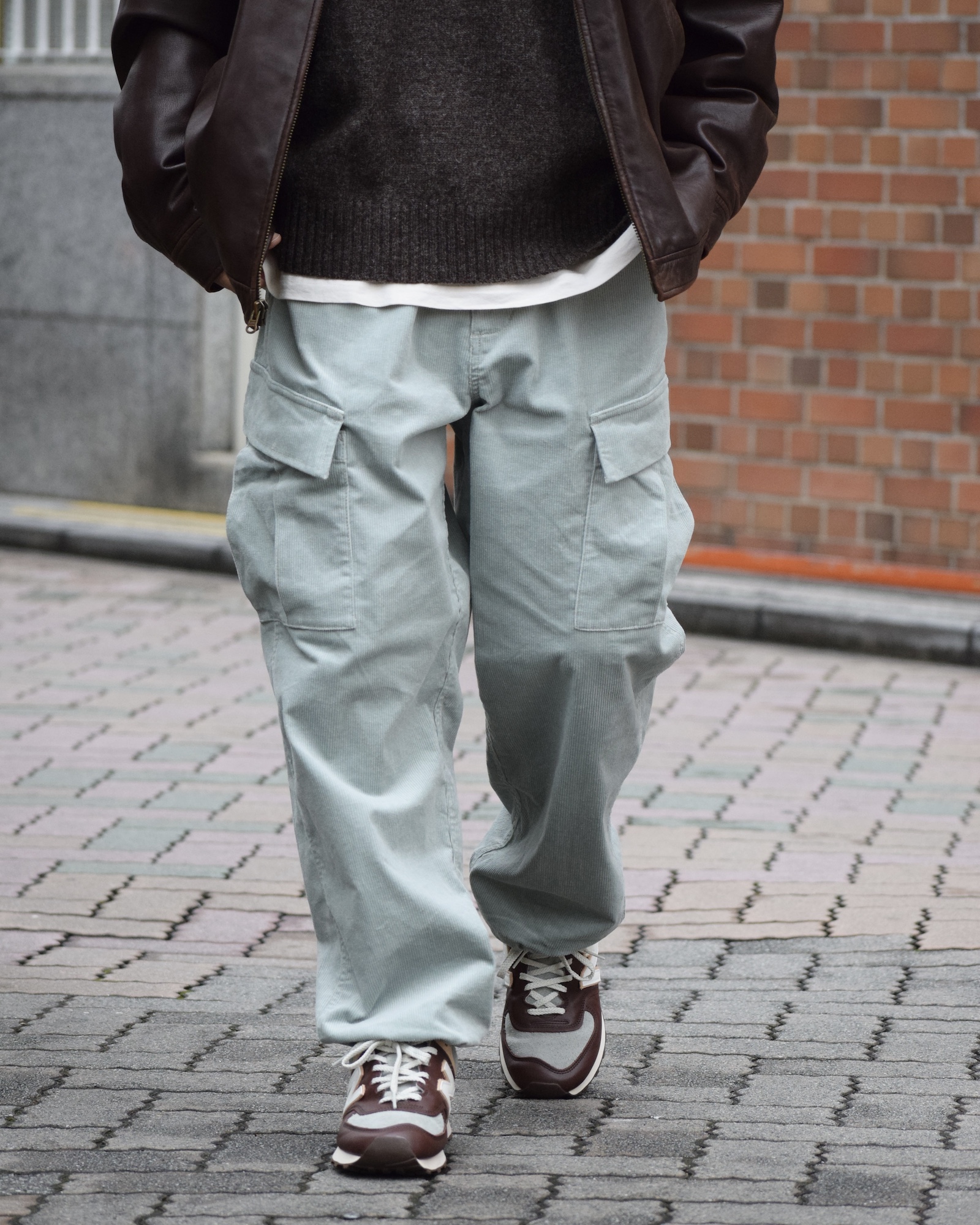 Buyer Pantsの新色をオンラインにもアップさせて頂きます | the Apartment