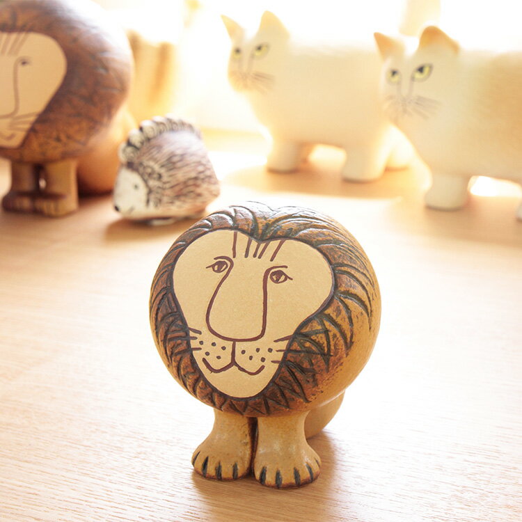 リサラーソン LisaLarson LION ライオン Semi Mediun セミ ミディアム