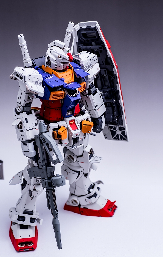 PG UNLEASHED 1/60 RX-78-2 ガンダム X01【ぷらもっち】