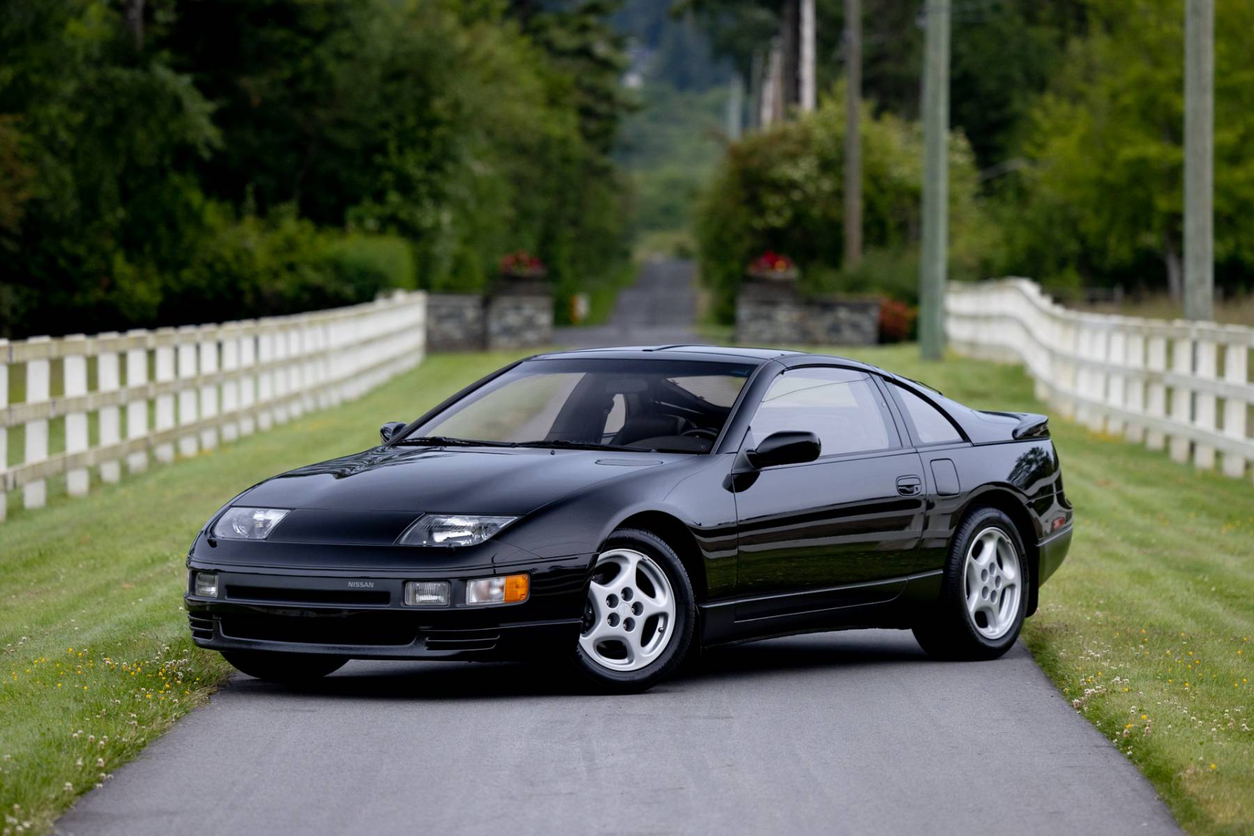 1990 Nissan 300 ZX Twin Turbo 5spd – Silver Arrow Cars