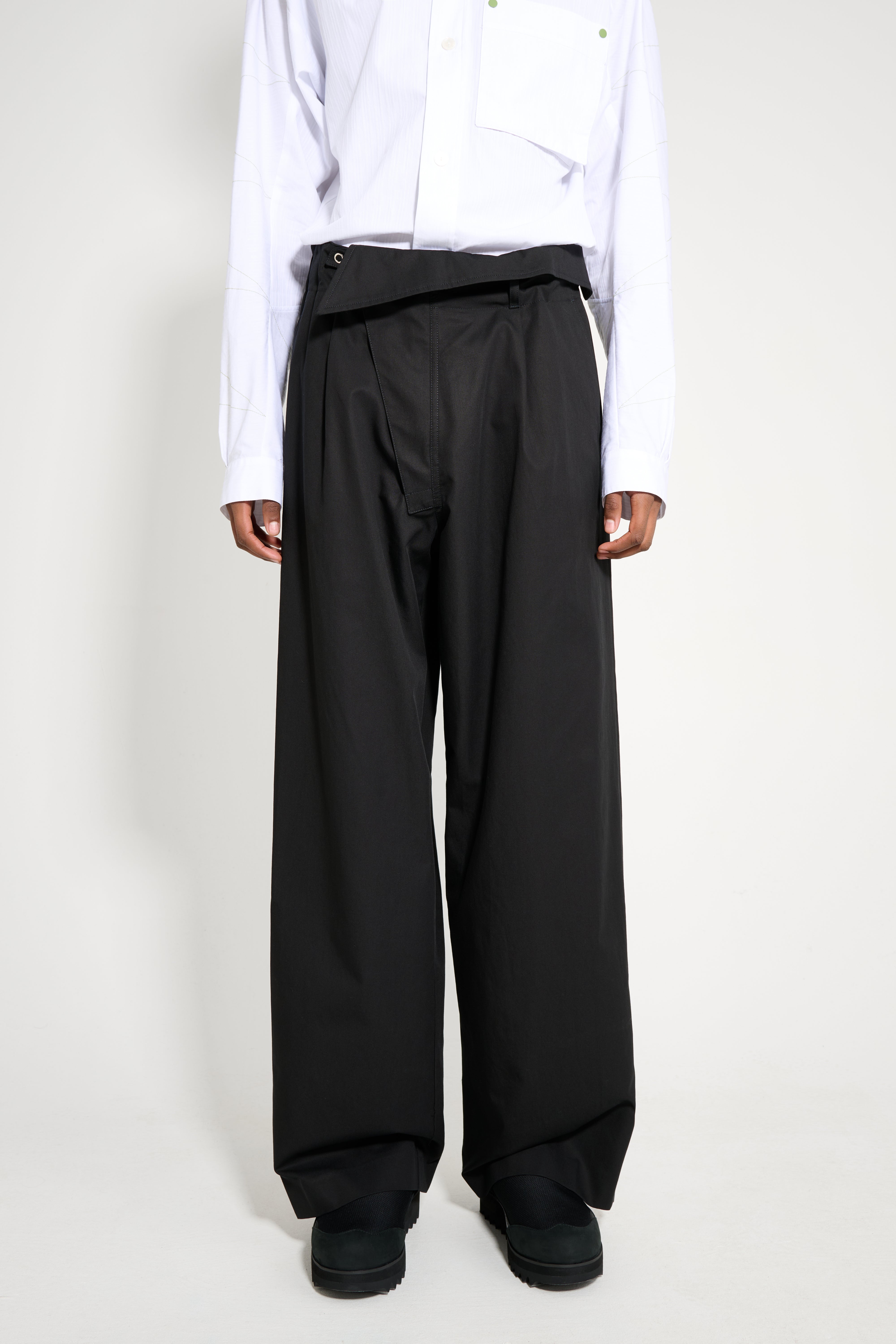 Kiko Kostadinov Navin Wide Trouser Black Sable – Très Bien