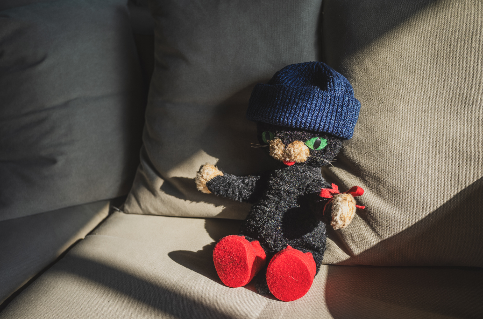 Cat Head Beanie | TCB jeans