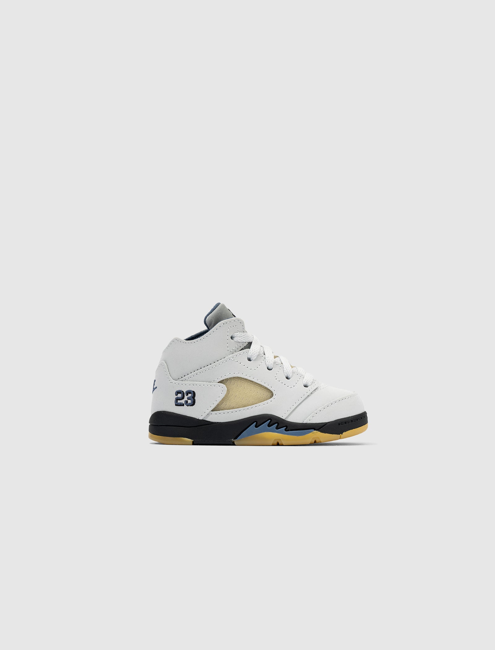 A Ma Maniére x Air Jordan V TD Sneakers | A Ma Maniere