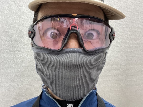 坂バカにオススメのアイウェアレンズは調光ピンク！！KOOのNOVAで在庫