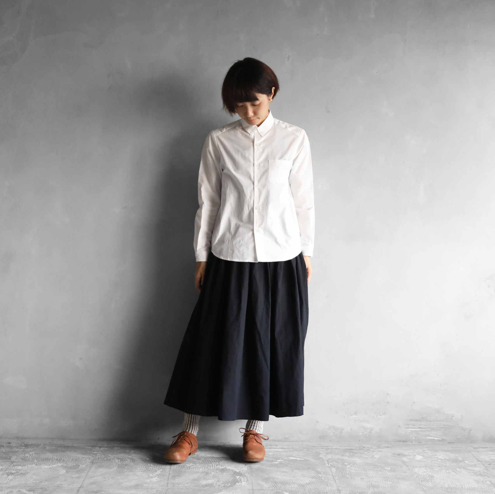 001Wオーガニックコットンシャツ（白）【ユニセックス】が再入荷しま