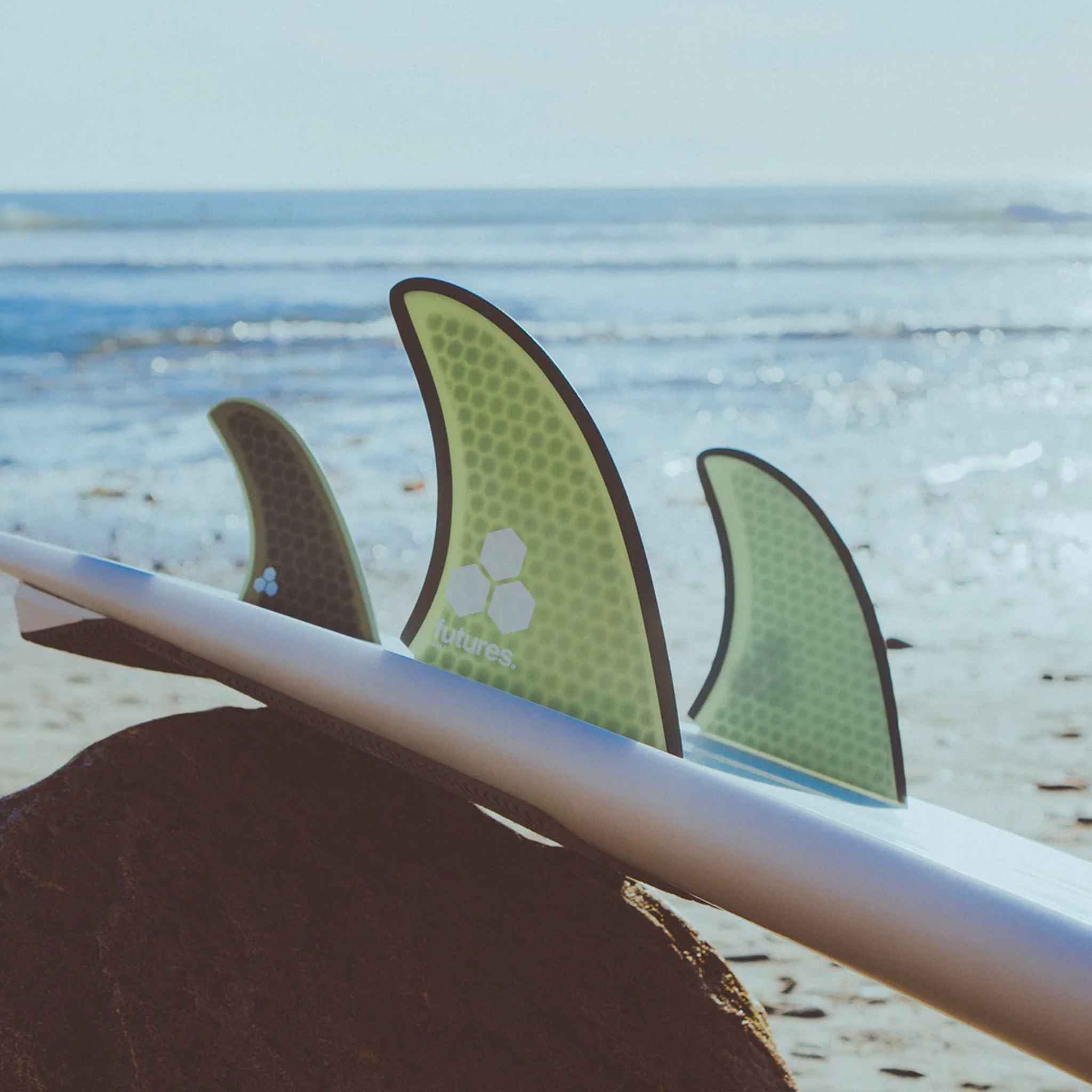 Futures AMT Twin + 1 Fins – The Board Source