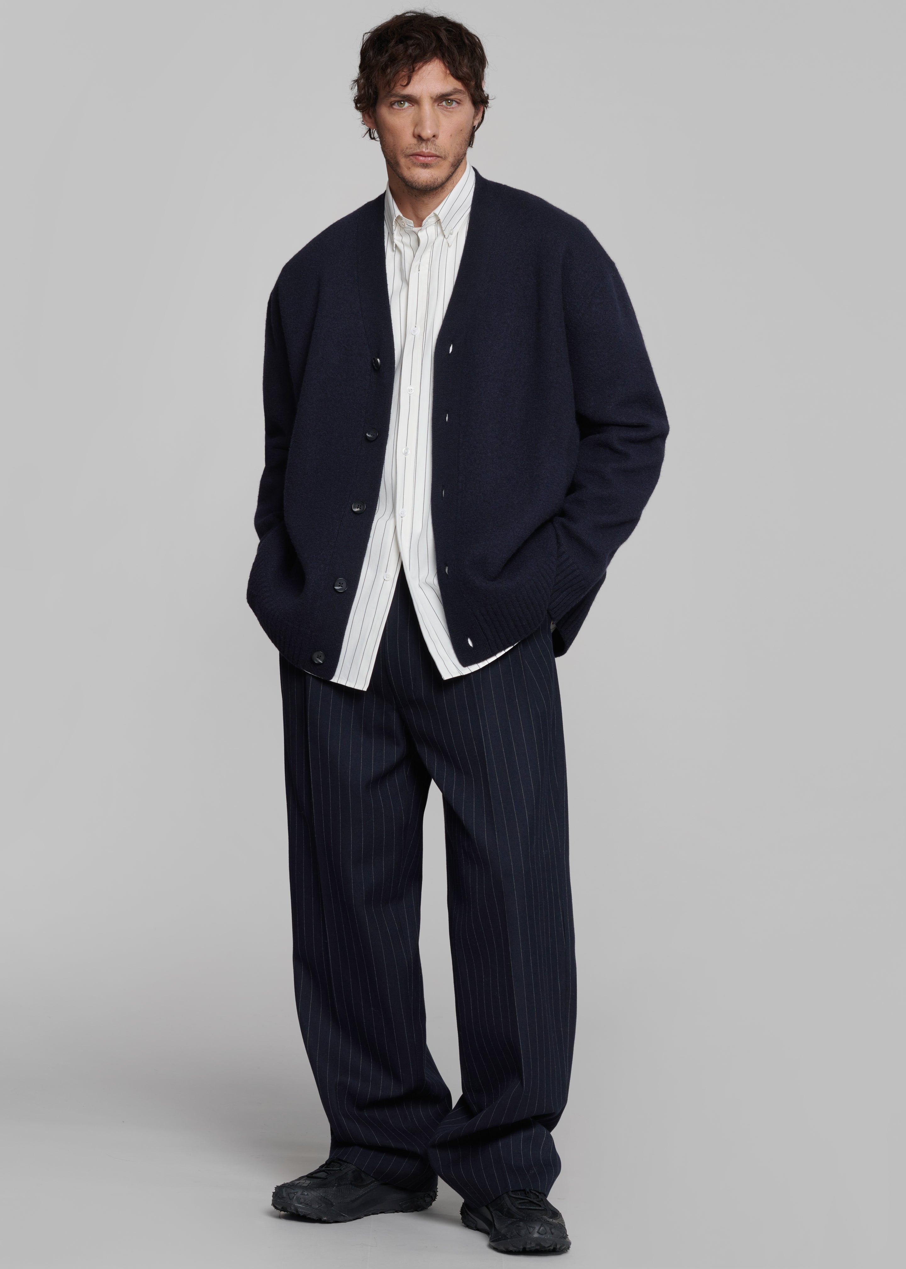 Beck Wool Cardigan - Navy – The Frankie Shop