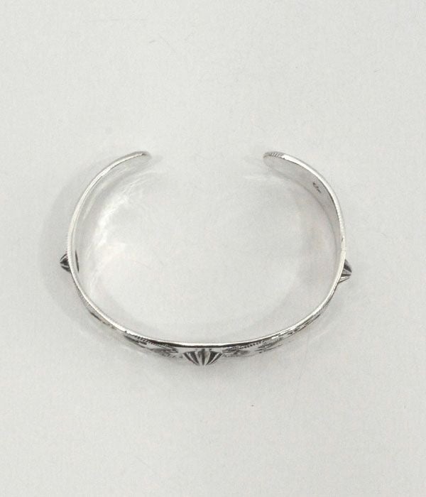 ラリースミス(LARRY SMITH) SHELL BRACELETバングル シルバー