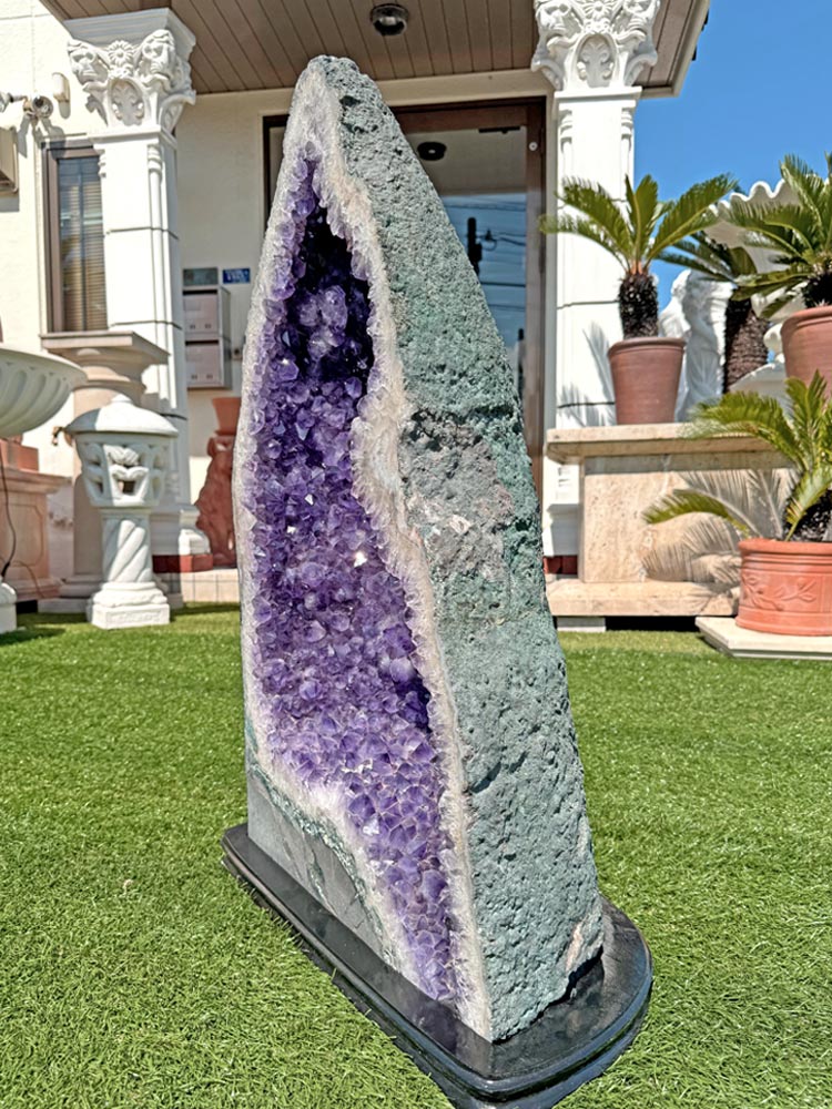 ☆高品質☆アメジストドーム 紫水晶☆卵型置物 木製台座付き 高品質