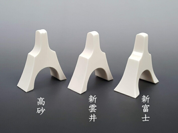 楽天市場】【琴用】琴柱セット（白象印/玉龍・プラスチック製）（13絃