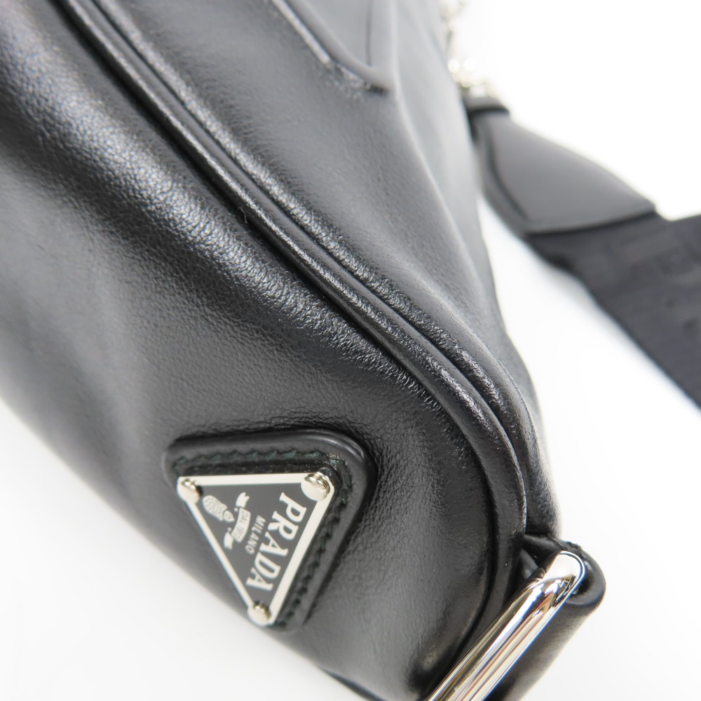 楽天市場】プラダ バッグ PRADA ショルダーバッグ トライアングル 現行