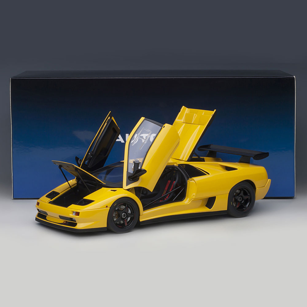 楽天市場】ミニカー 1/18 ランボルギーニ ディアブロ SV-R イエロー