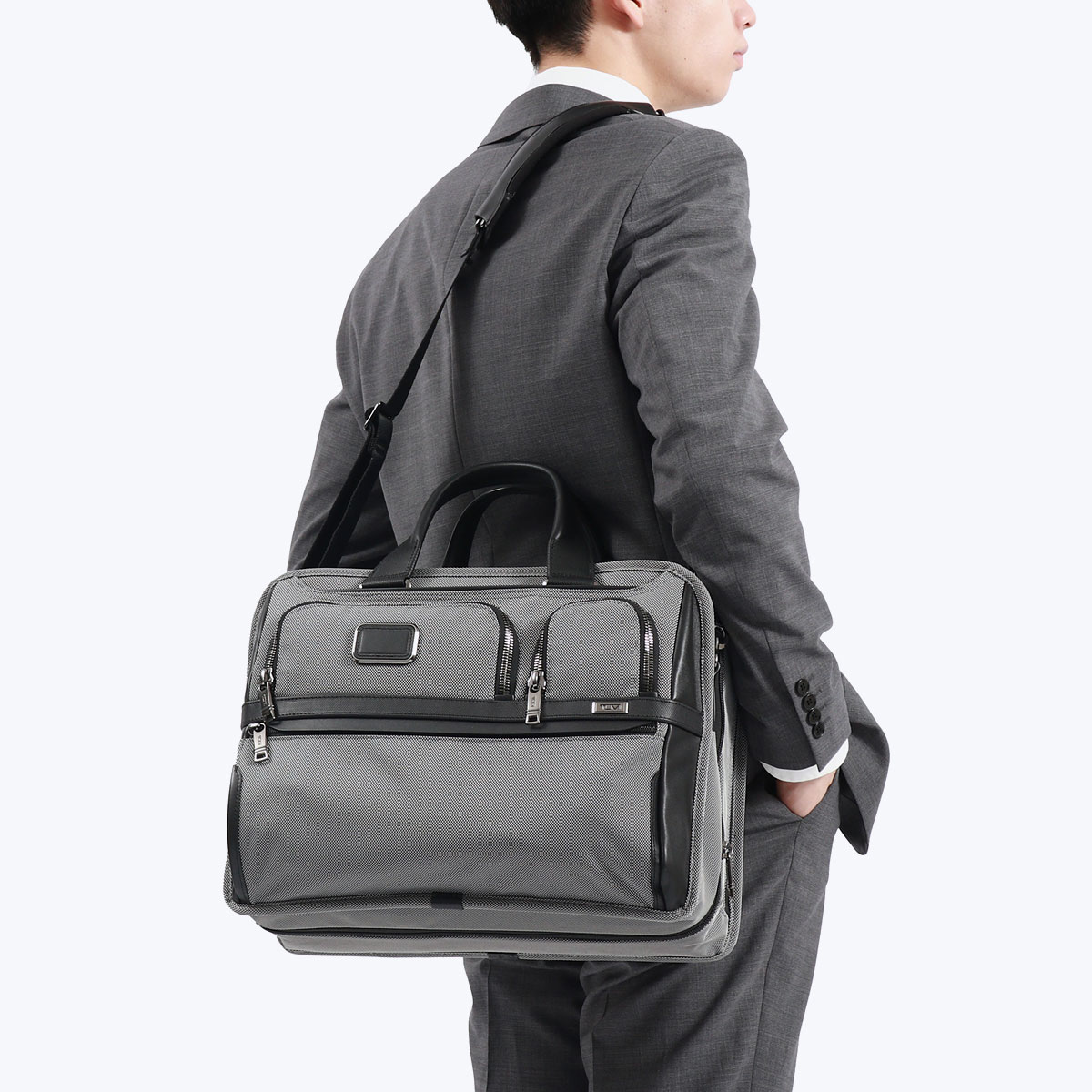 楽天市場】【セール25%OFF】【正規品5年保証】 トゥミ ブリーフケース