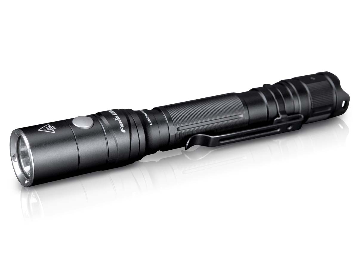 楽天市場】Fenix LD22 V2.0 フラッシュライト 最大800ルーメン USB-C