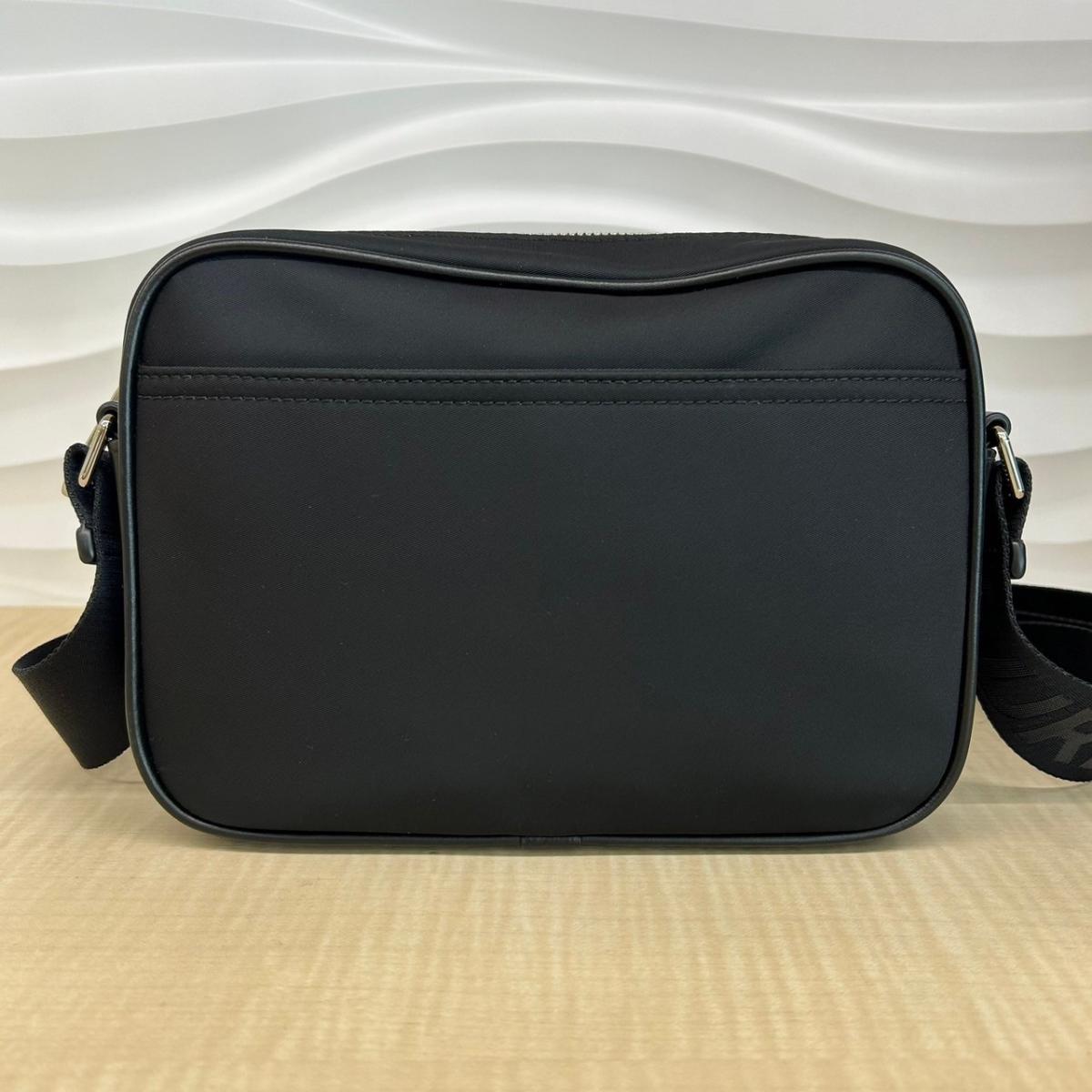 楽天市場】【中古】 BURBERRY （バーバリー） ﾅｲﾛﾝ ｼｮﾙﾀﾞｰﾊﾞｯｸﾞ バッグ