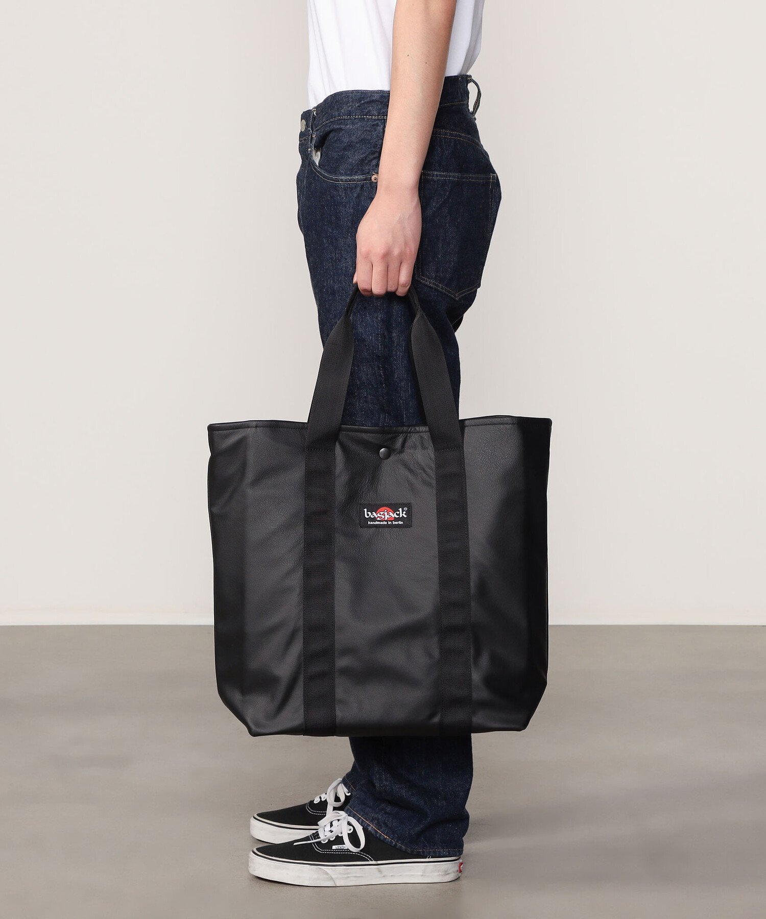 bagjack Bshop別注 レザーヒップバッグ バッグジャック ブラック BSG251U302-0011_main_640x800.