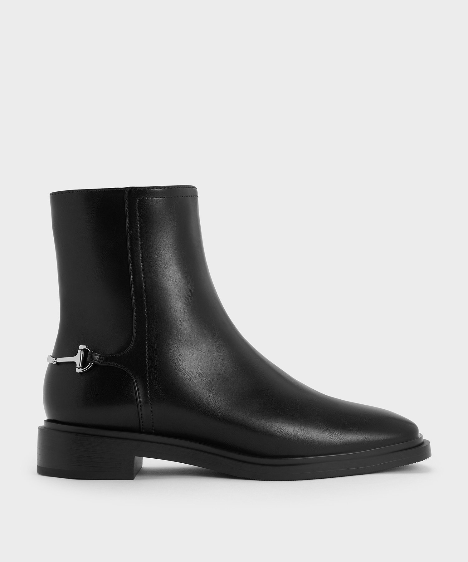 CHARLES & KEITH｜ニットソックス リッジッドソールチェルシーブーツ