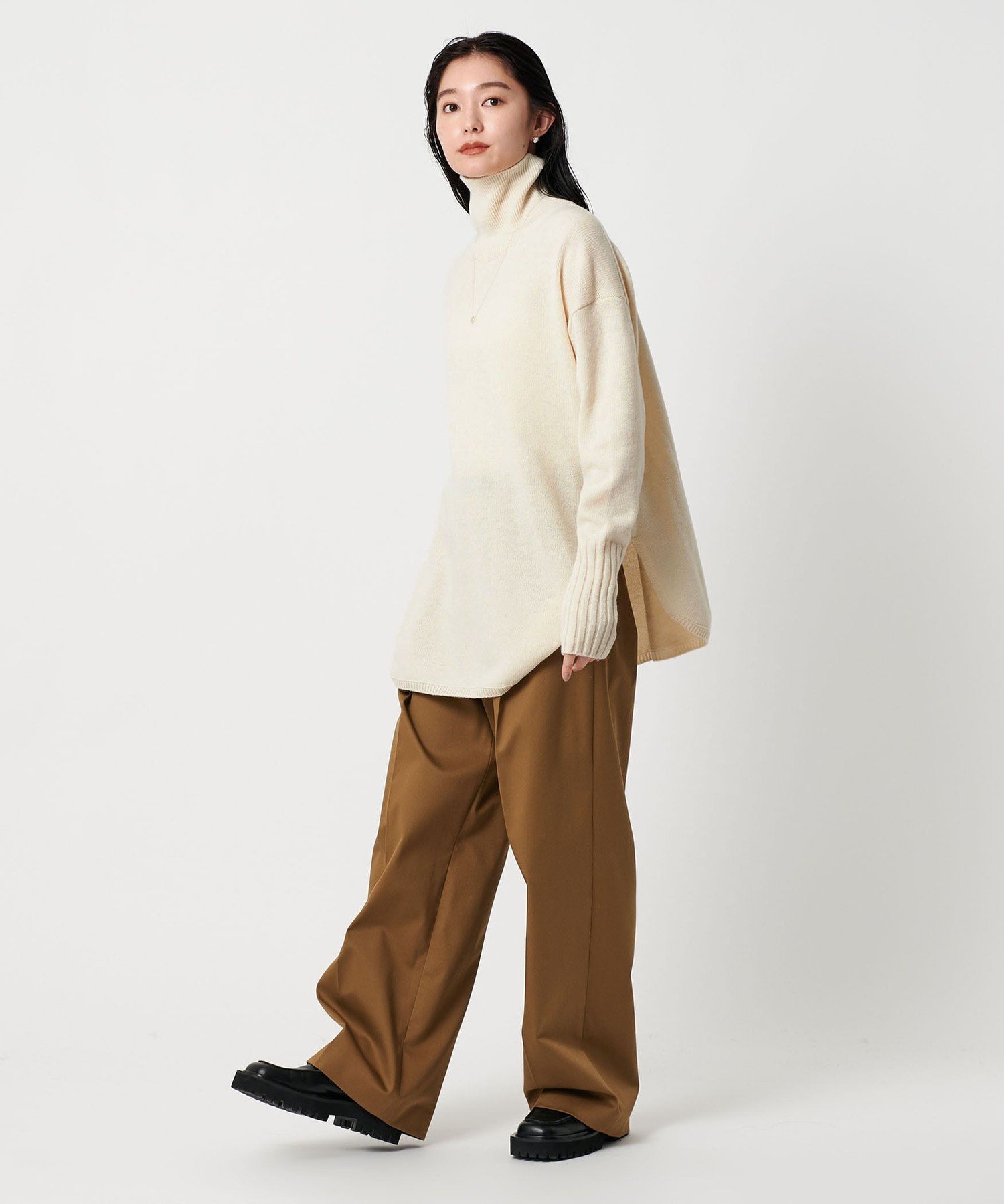 新品MARW UNITED ARROWSルーズ タートルネック ニット　モカ UNITED ARROWS｜<MARW UNITED ARROWS>ルーズ タートルネック ニット