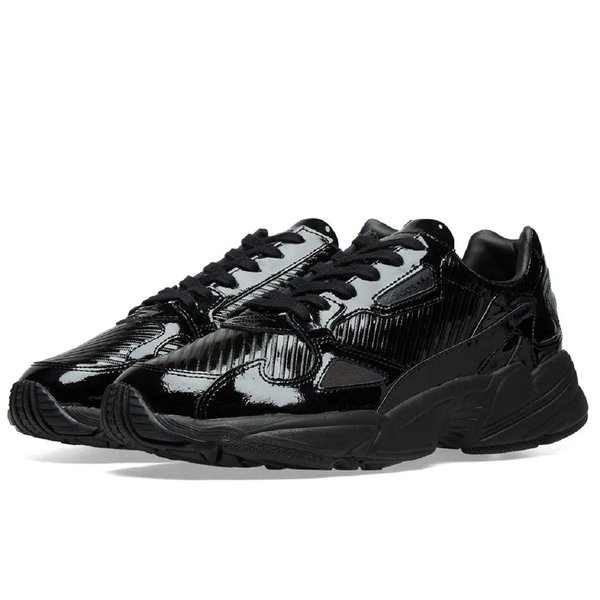 楽天市場】アディダス アディダスファルコン adidas ADIDASFALCON W