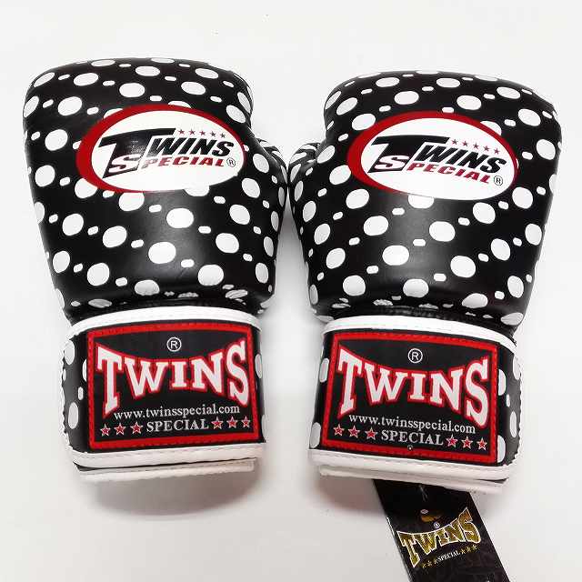 楽天市場】TWINS SPECIAL ボクシンググローブ 10oz 黒玉 /ボクシング