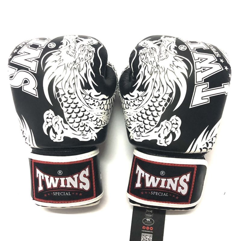 楽天市場】twins ボクシンググローブ（サイズ（ボクシンググローブ）16