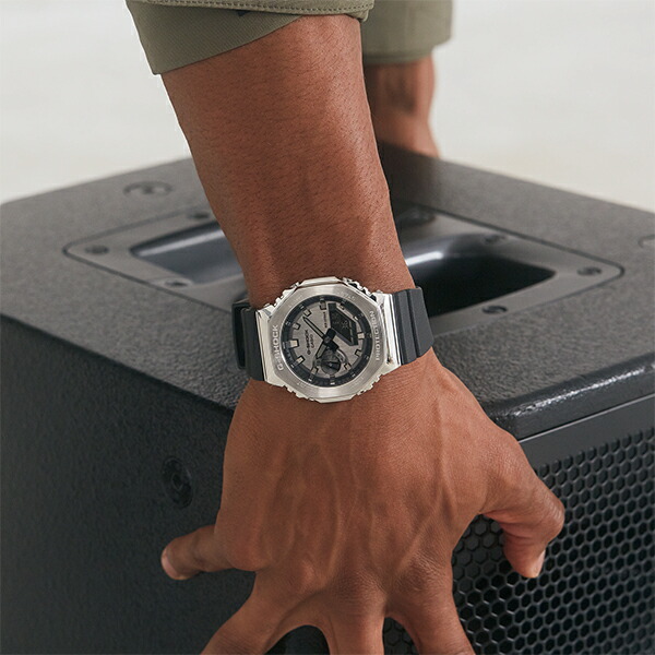 楽天市場】【1日はポイント最大41倍＆10%OFFクーポン】G-SHOCK 2100