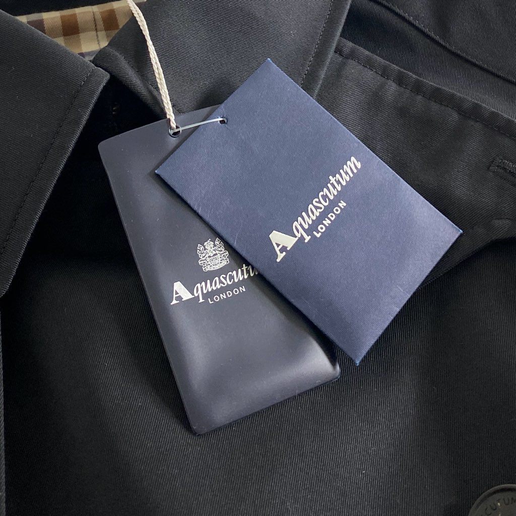 楽天市場】【タグ付き】 英国製 定価190,000円 Aquascutum アクア