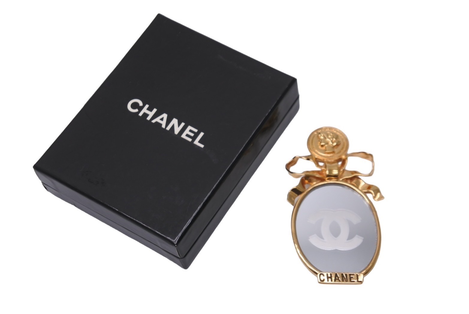 楽天市場】【セール】CHANEL シャネル ココマーク ミラー リボン