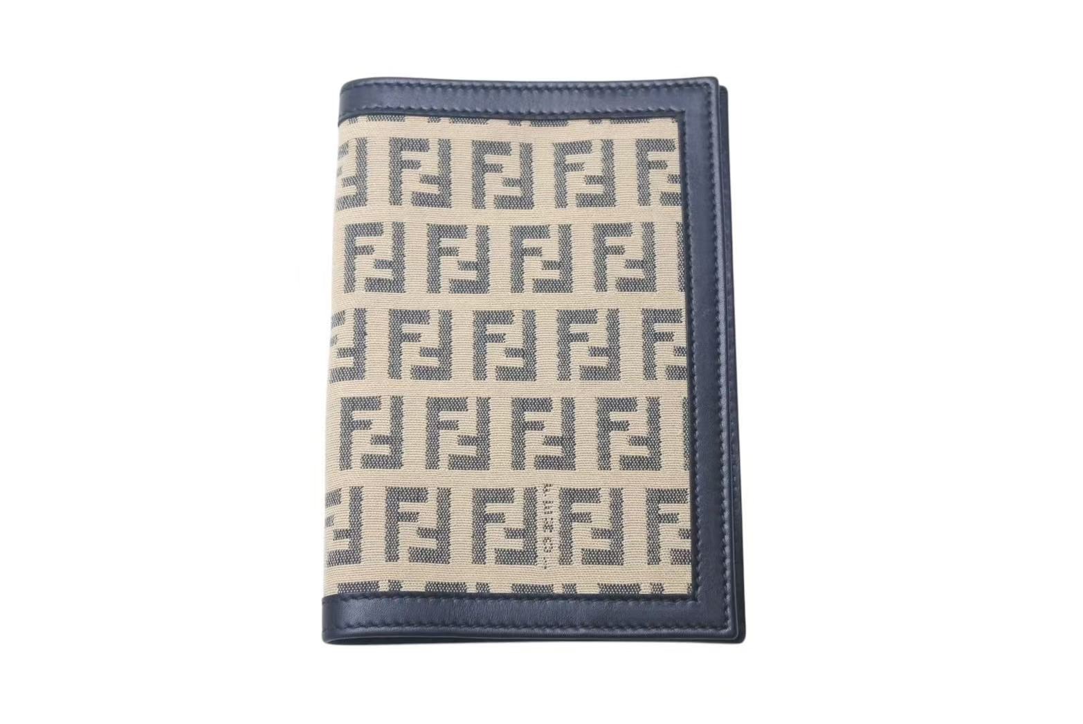 楽天市場】新品未使用 FENDI フェンディ ズッキーノ FFロゴデザイン