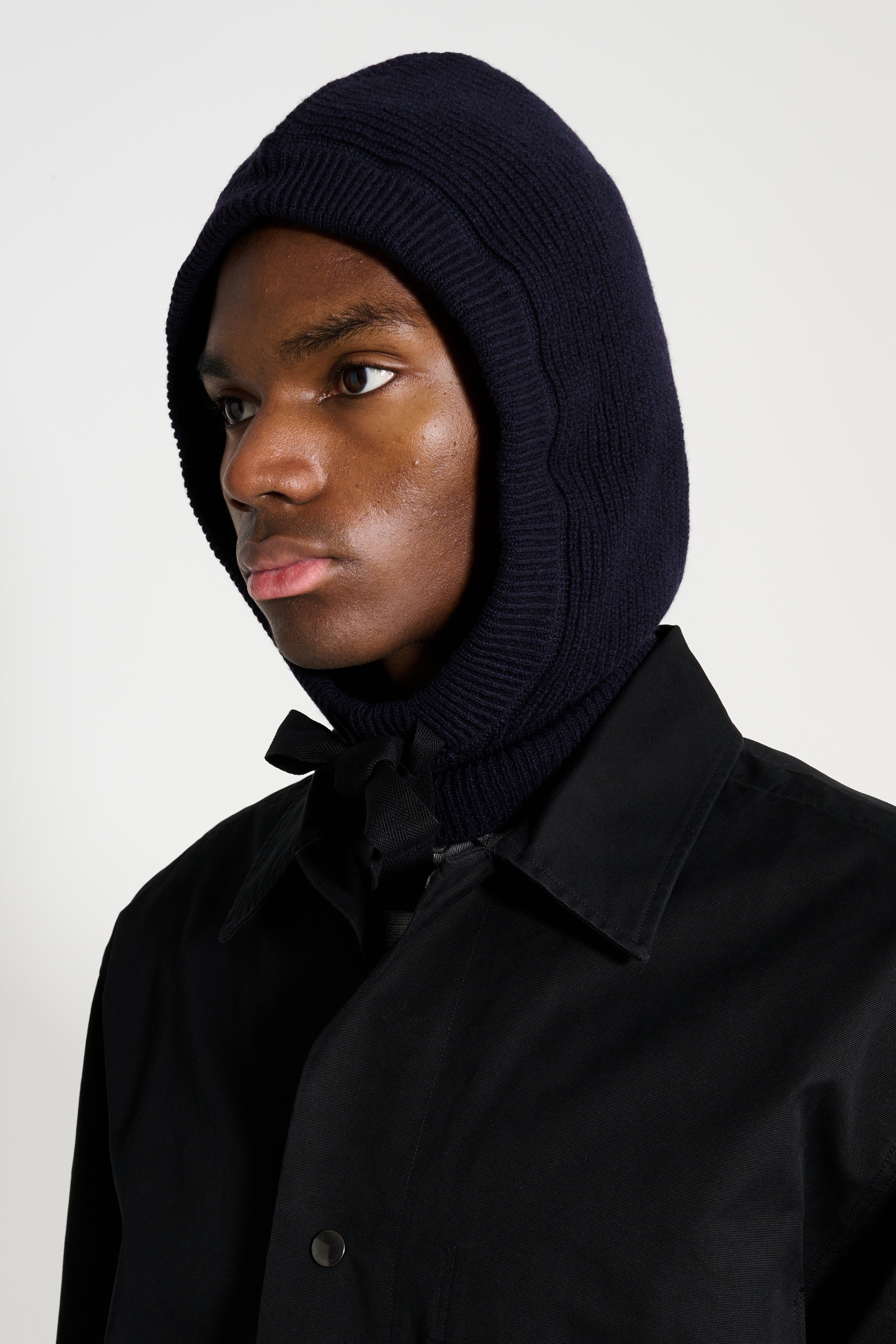 Margaret Howell MHL Knitted Hood Lambswool Dark Navy – Très Bien