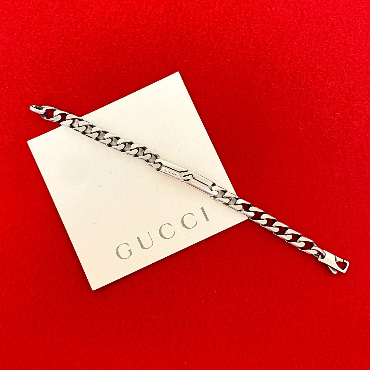 GUCCI グッチ ノット インフィニティ ブレスレット– Trip