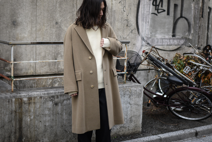 Style Look -AURALEE Cashmere Wool Mosser Chesterfield Coat