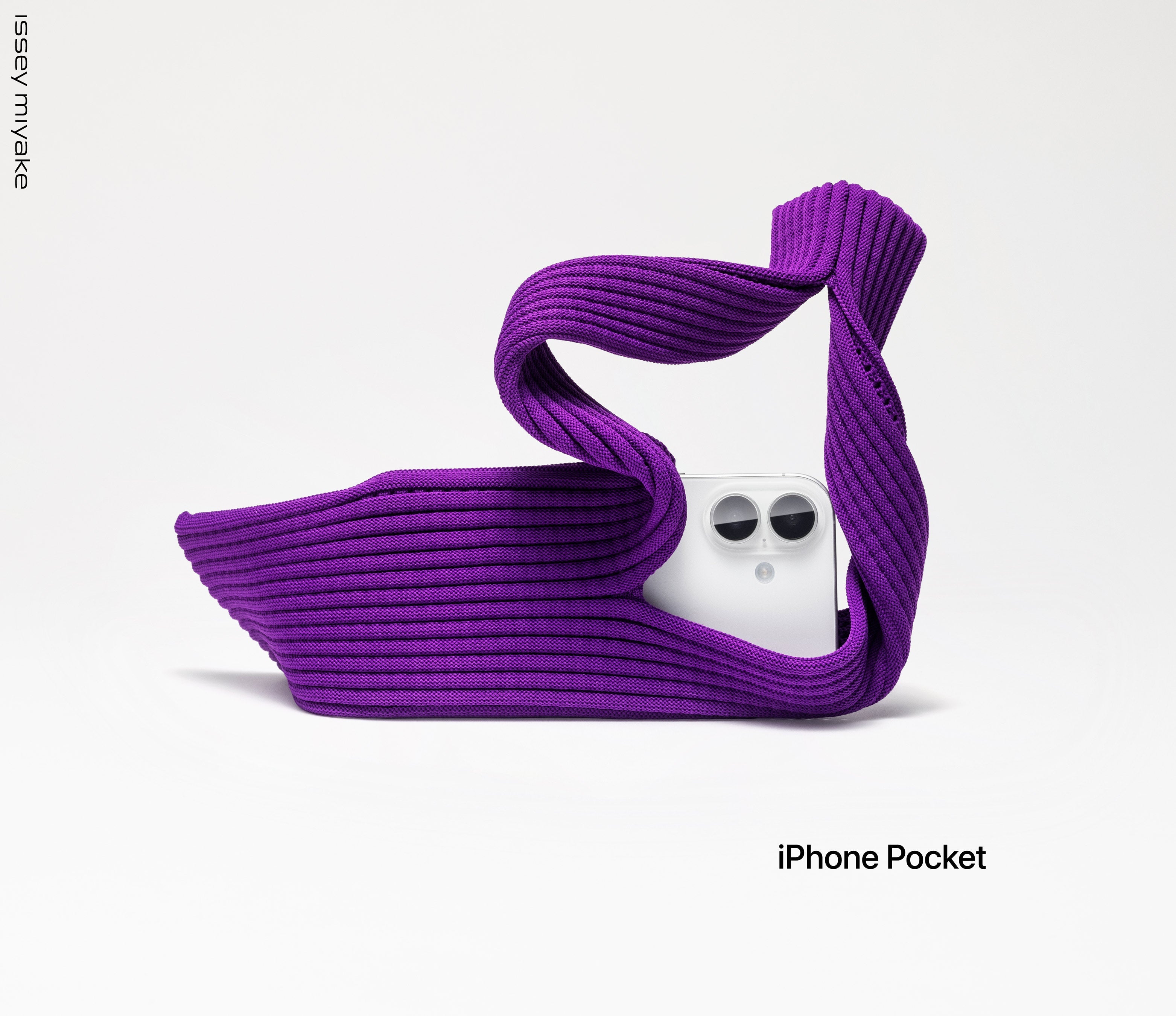 Introducing iPhone Pocket, a Collaboration With Apple – ISSEY