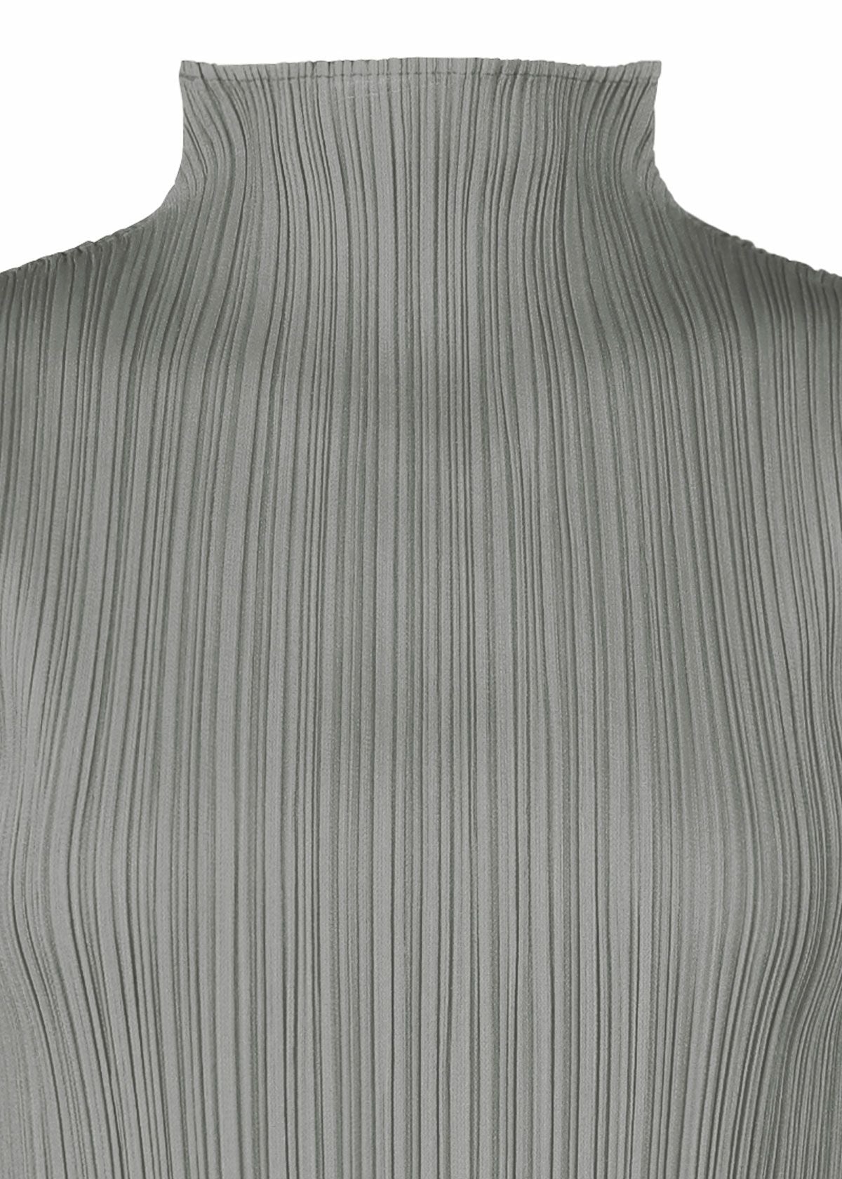 BASICS – ISSEY MIYAKE ONLINE STORE