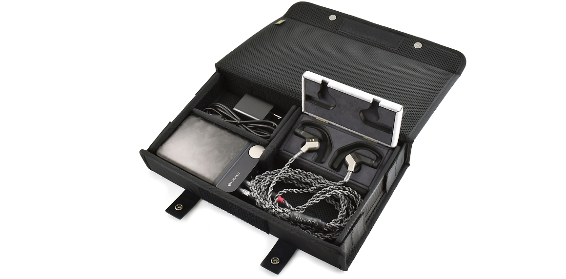E582：Brise Audio FUGAKUオーディオシステム収納ケース | バンナイズ