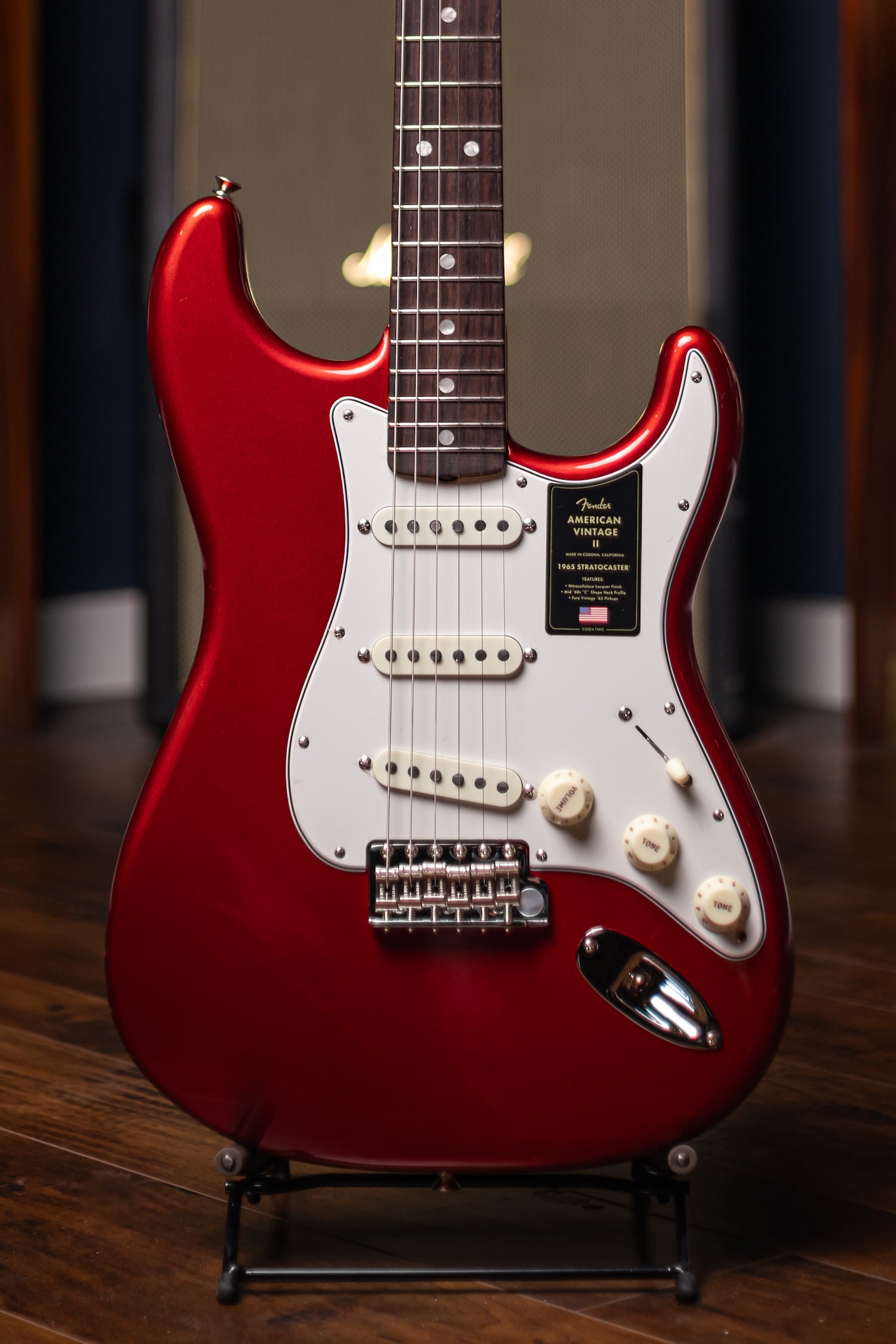 Fender American Vintage II 1965 Stratocaster Round-Lam Electric