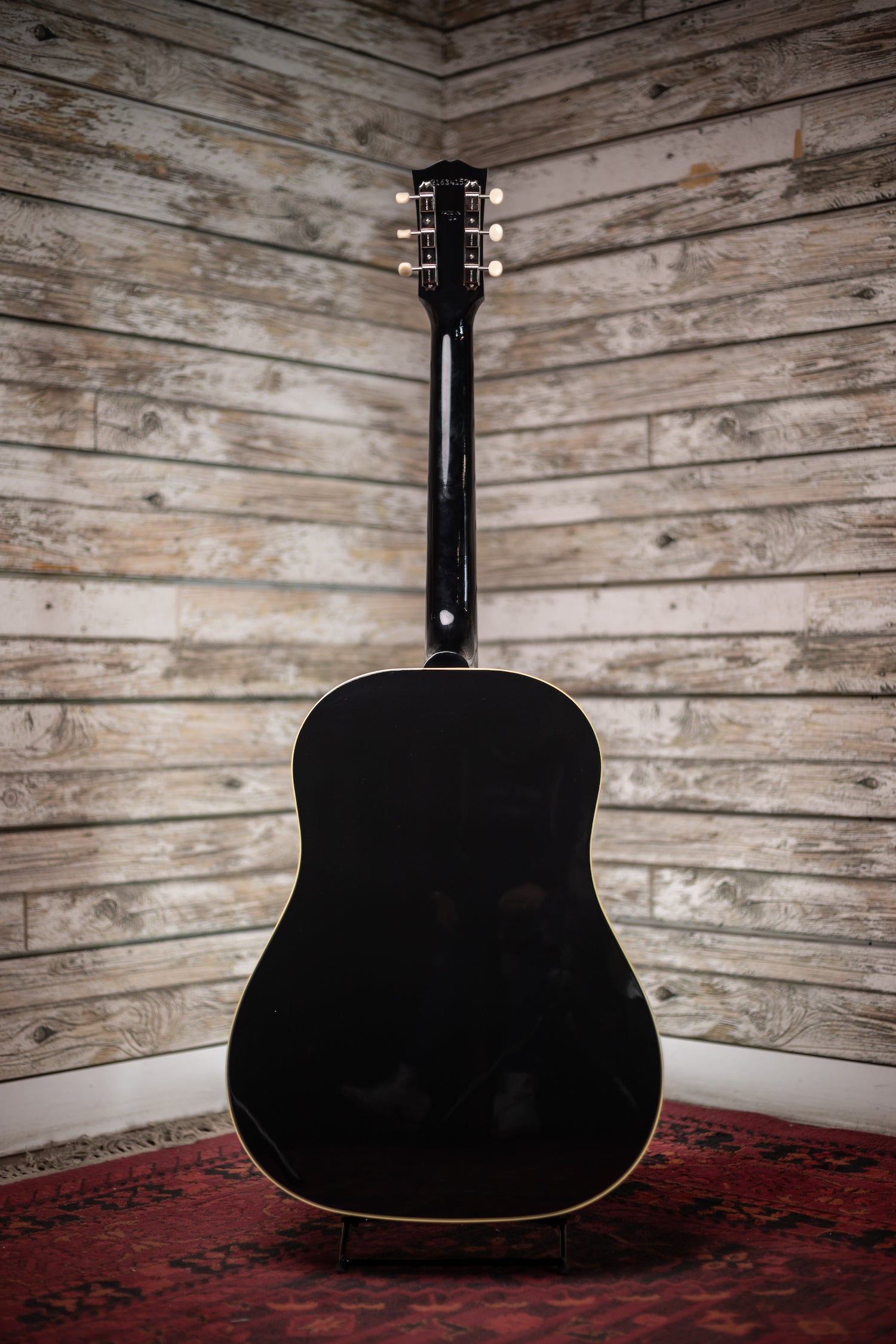 Gibson '60s J-45 Original Adjustable Saddle - Ebony – Walt Grace